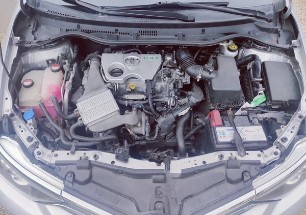 Toyota Auris cena 42999 przebieg: 158742, rok produkcji 2016 z Ostrołęka małe 106